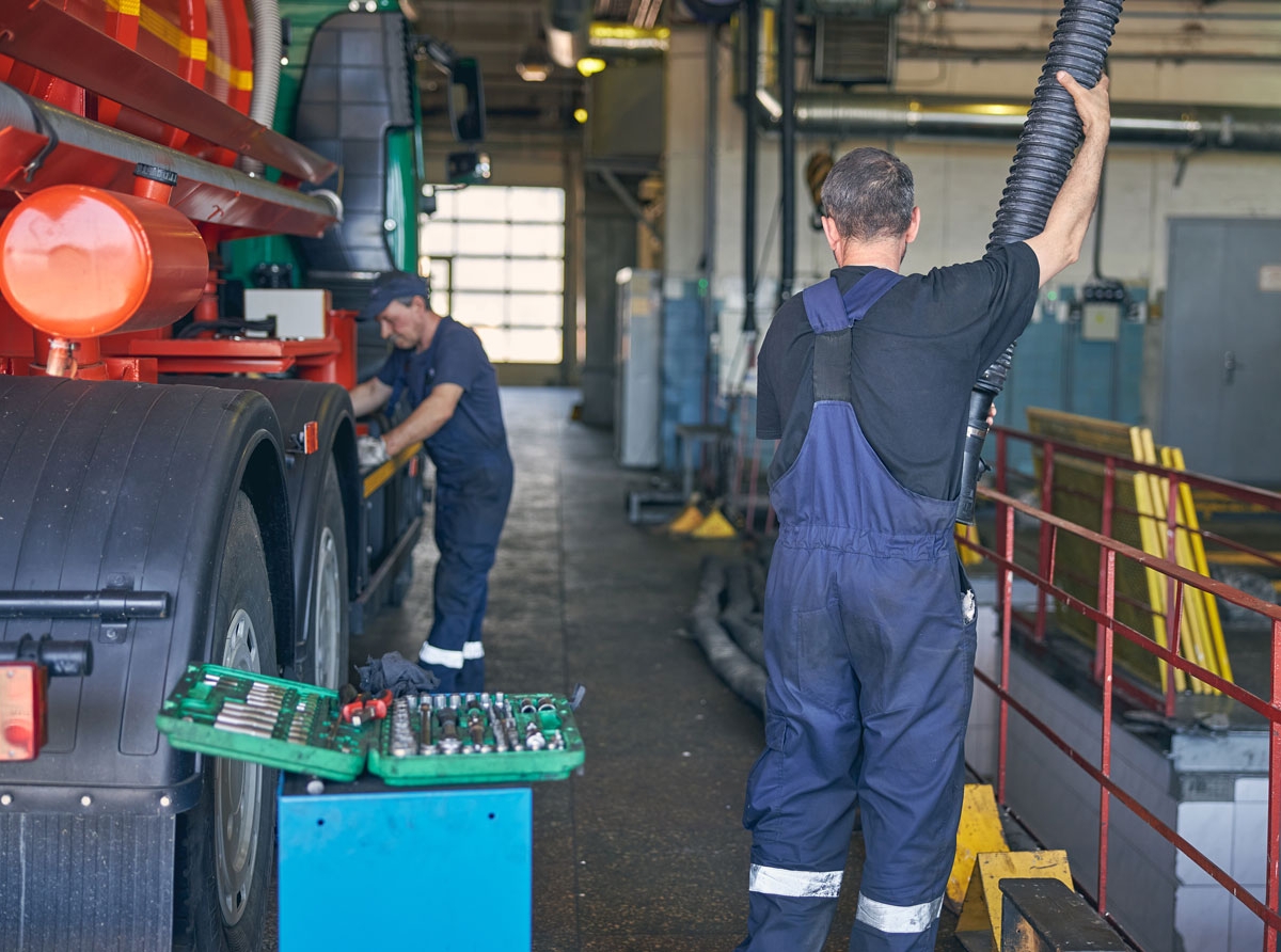 tarifs-et-normes-environnementales-quel-impact-pour-le-secteur-du-camionnage-canadien