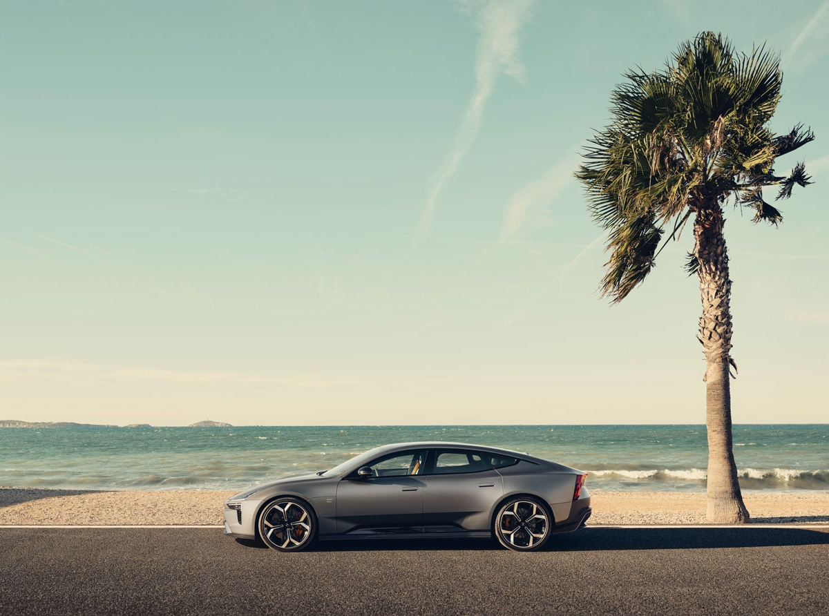 la-polestar-5-se-devoile-mais-son-arrivee-au-canada-reste-incertaine