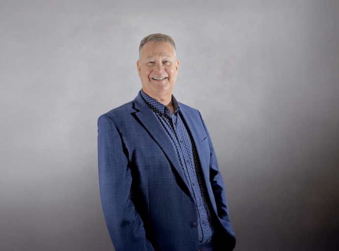 Dave Hatch, nommé V-P des ventes et opérations de HTC