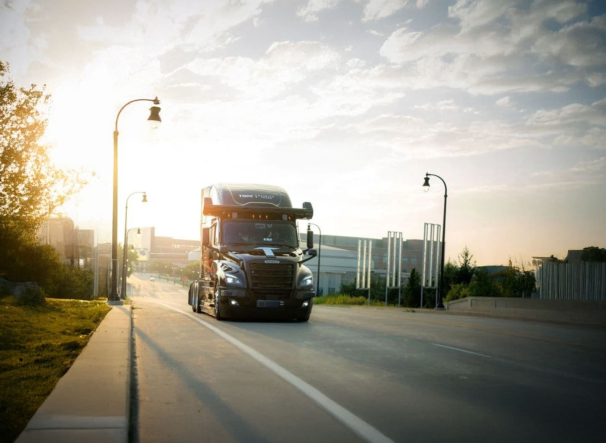 daimler-truck-et-torc-robotics-sallient-a-innoviz-pour-un-lidar