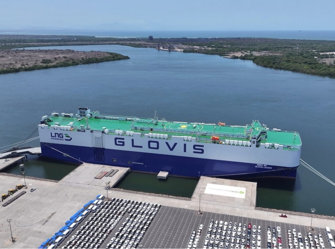 Le plus grand transporteur automobile maritime au monde arrive au Mexique